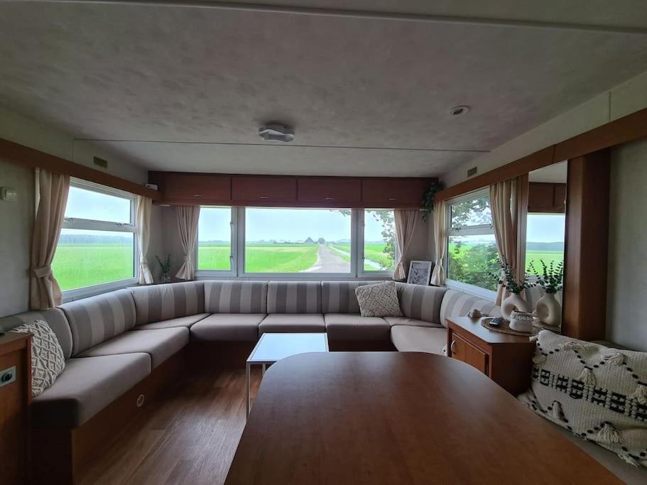 Chalet 'Como La Flor' Julianadorp Flowerfields Overview! Bagian luar foto